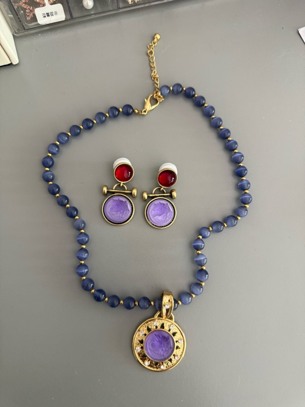 Women’s vintage purple unicorn shaped jewelry set